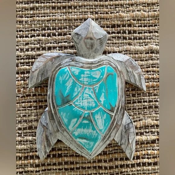 Hand crafted Set of 2 wooden Turtles - Picture 3 of 6